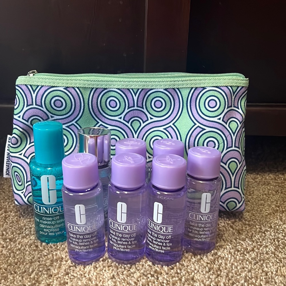 Clinique makeup and eye makeup remover